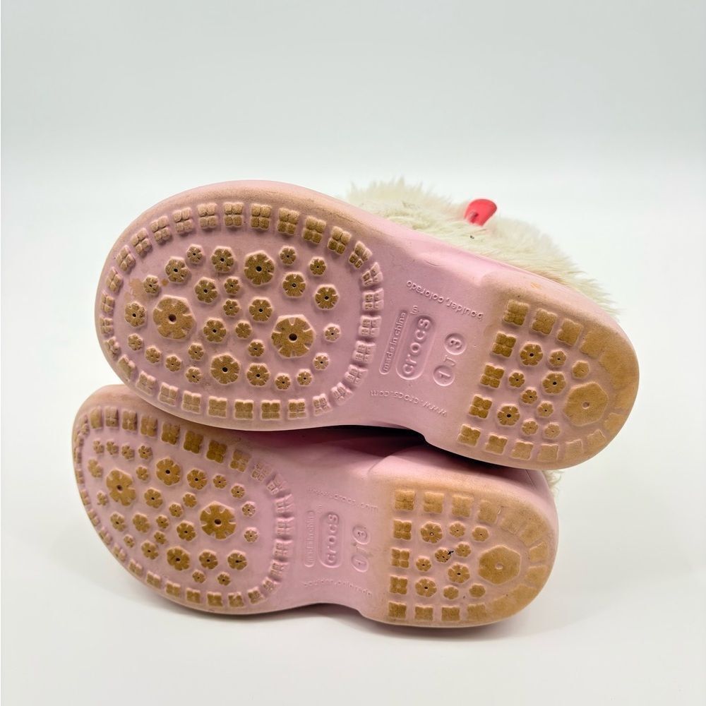 Crocs | Pink and White Fur-Lined Boots - Picture 5 of 7